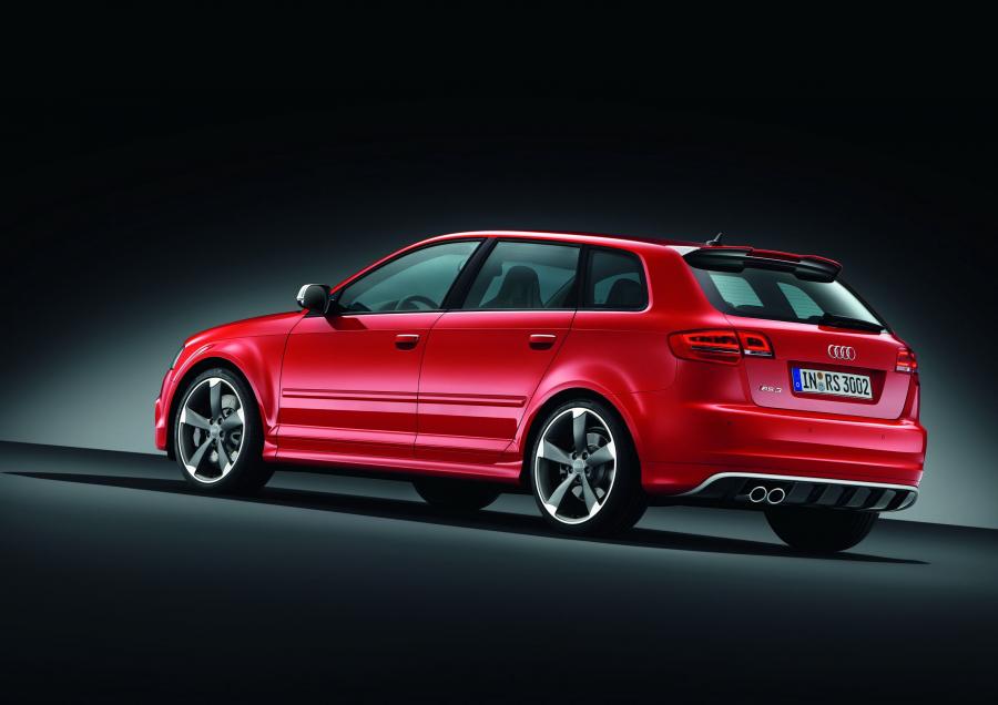  Audi RS3 Sportback (8PA) 2011 года  (WW) (фото 44 из 45)